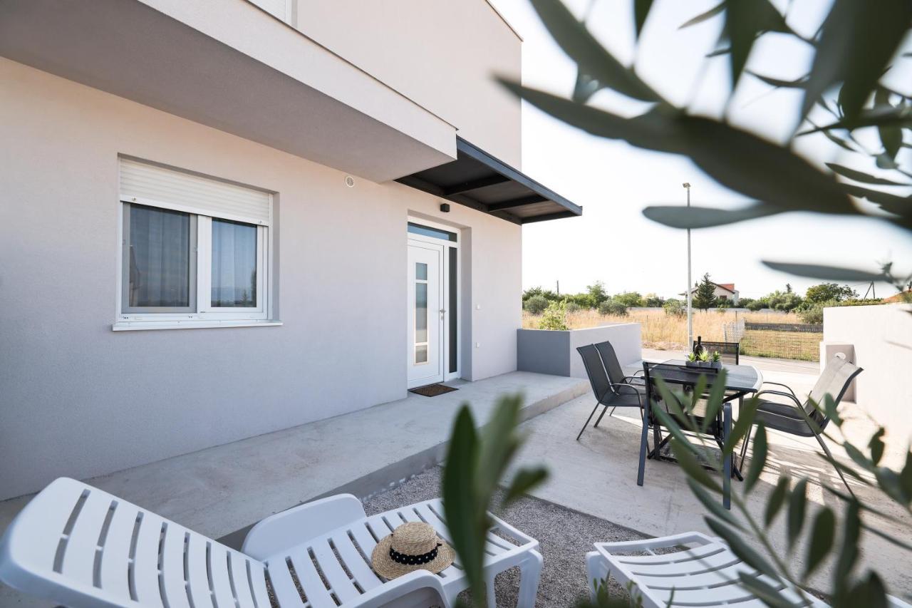 Duo Soles - Apartments With Private Parking Near Zadar Murvica  Bagian luar foto
