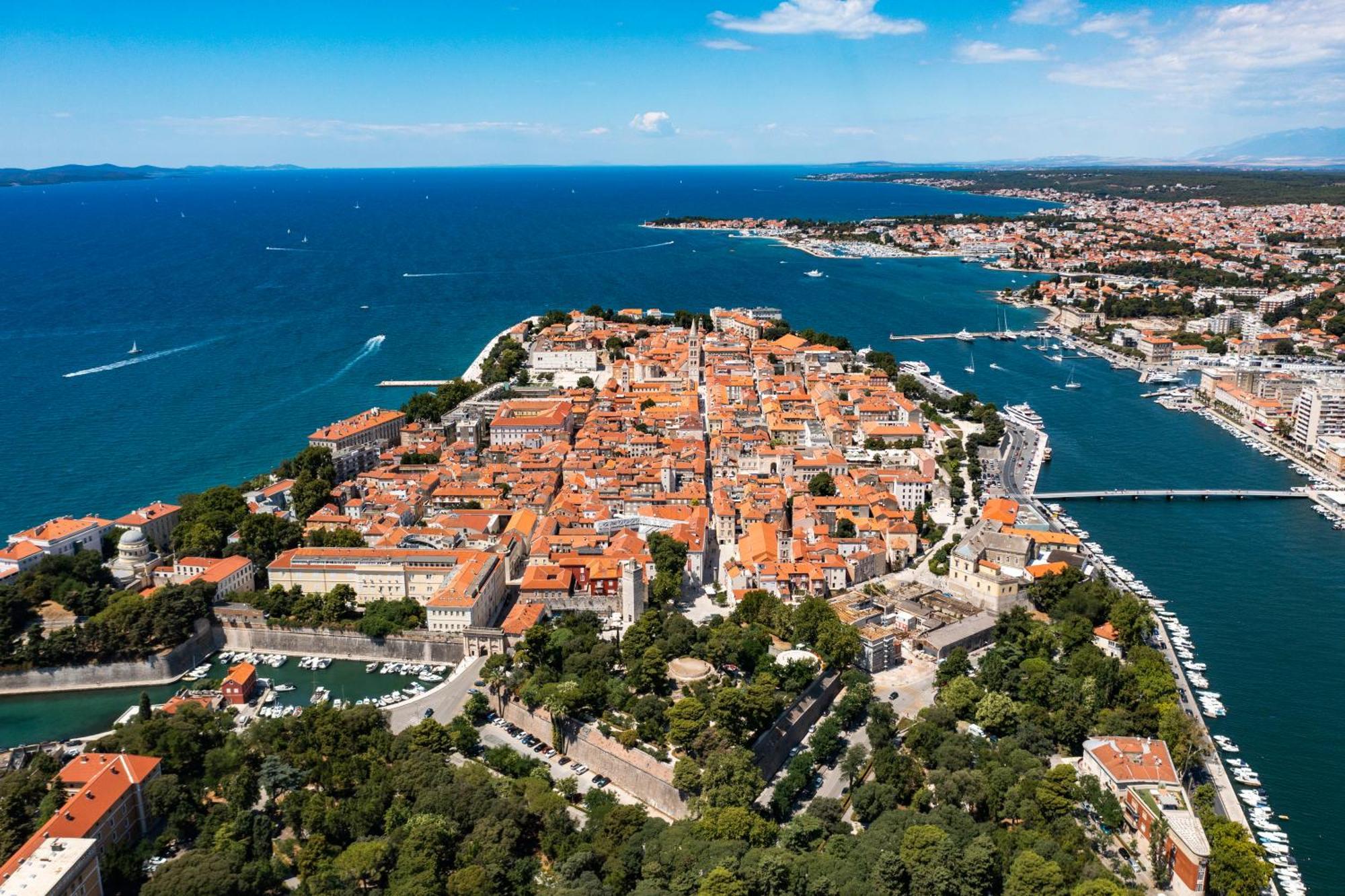 Duo Soles - Apartments With Private Parking Near Zadar Murvica  Bagian luar foto
