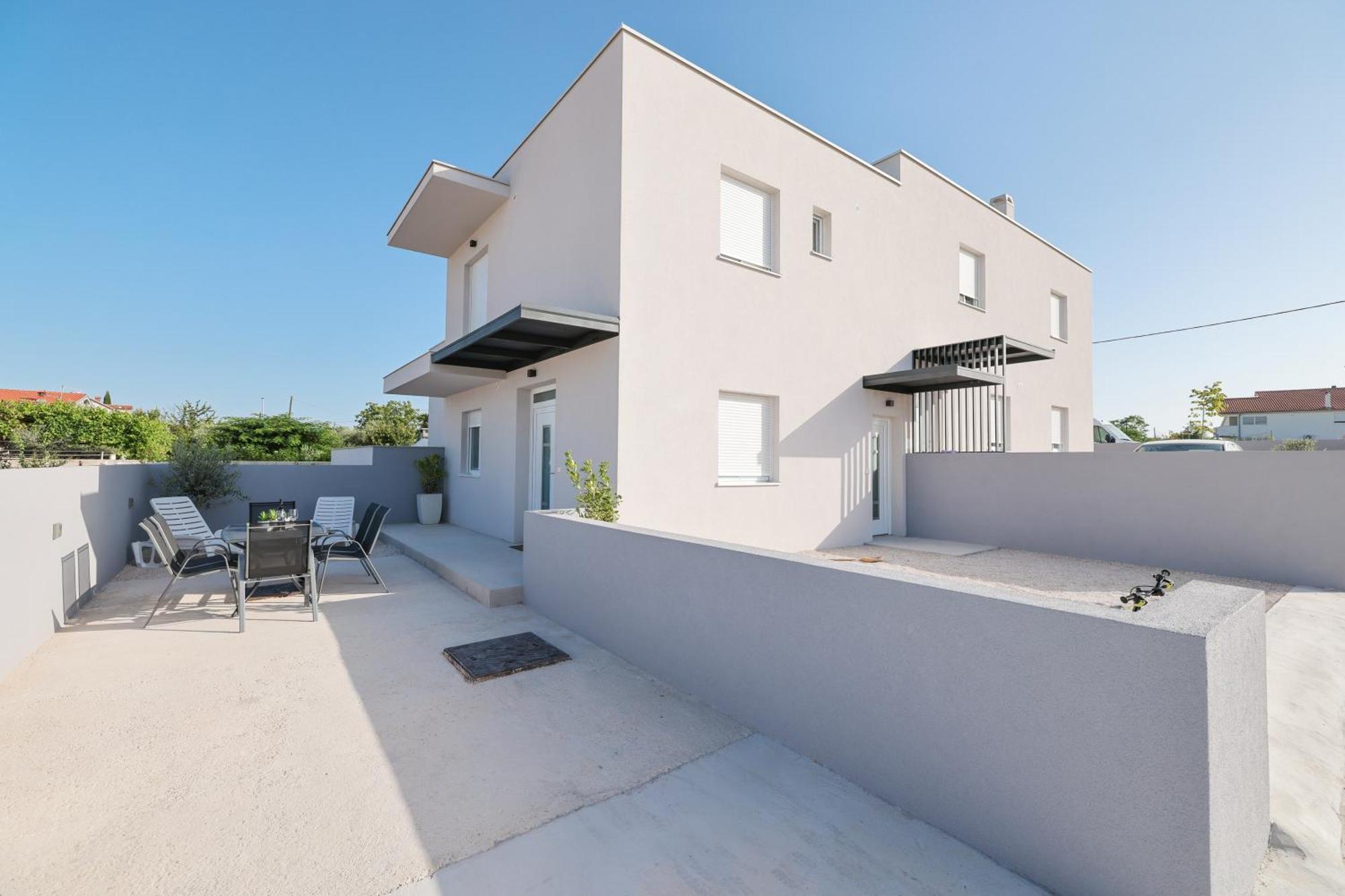 Duo Soles - Apartments With Private Parking Near Zadar Murvica  Bagian luar foto